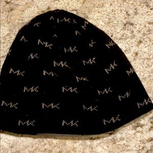 Michael Korrs tossle cap